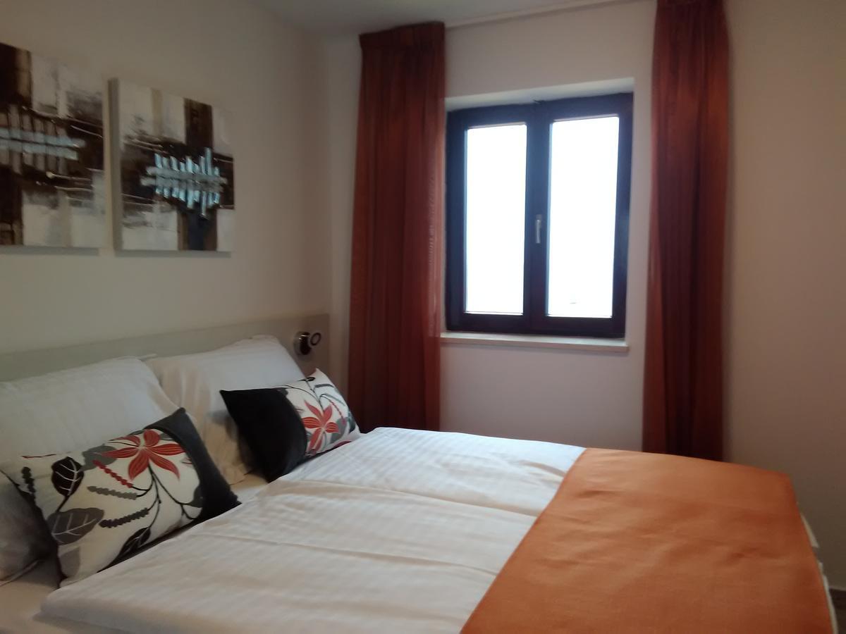 Aparthotel Gimi Mošćenička Draga エクステリア 写真